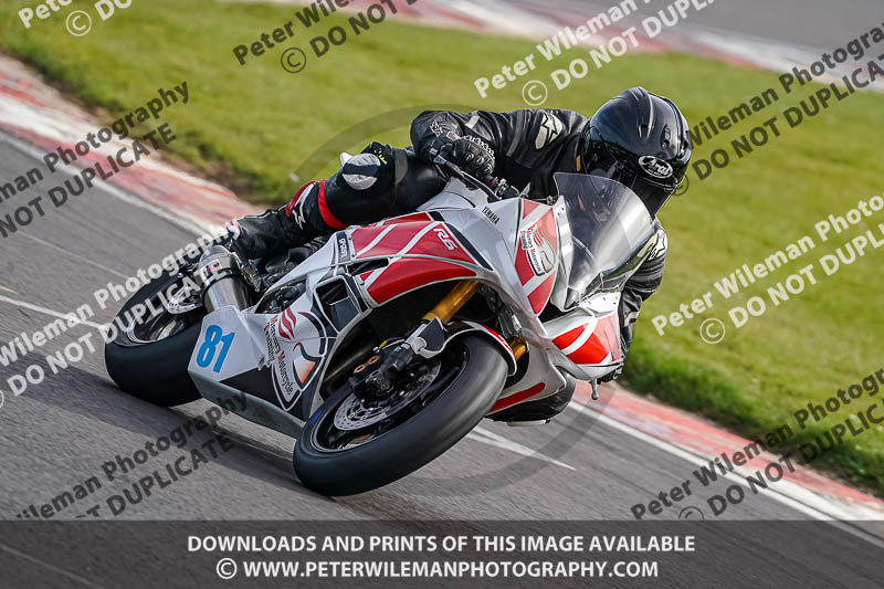 donington no limits trackday;donington park photographs;donington trackday photographs;no limits trackdays;peter wileman photography;trackday digital images;trackday photos